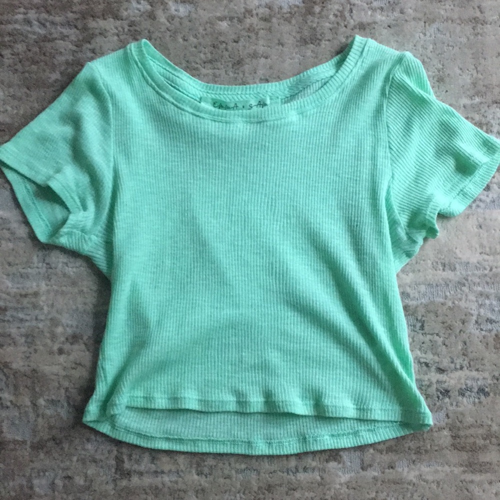 teal crop top